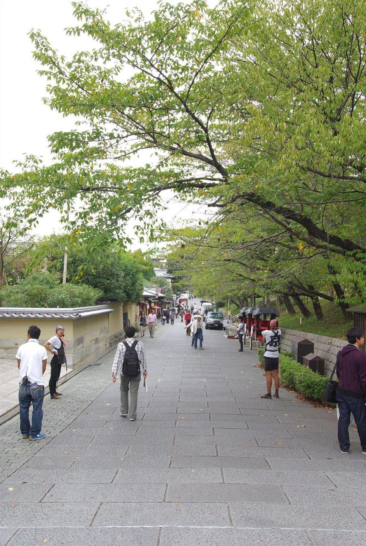 京都东山庄 3* 京都